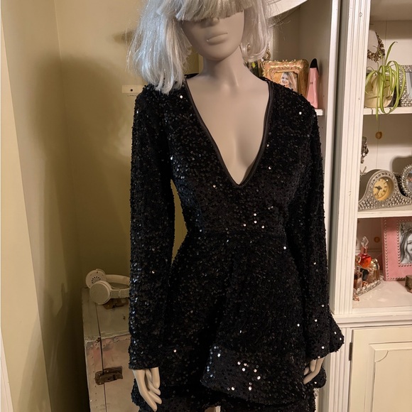 Amazon Dresses & Skirts - Amazon Black Sequin Long Sleeve Dress